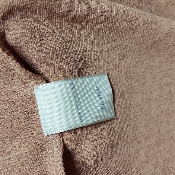 . Jill J Jill Pleated Semi Sheer 3/4 Sleeve - Picture 6 of 6